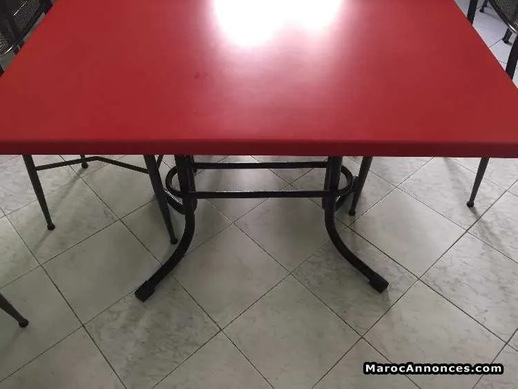 Tables à vendre - الدار البيضاء