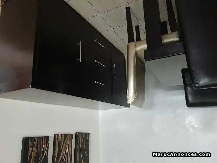 Salle à manger de qualité à vendre - الرباط (2)