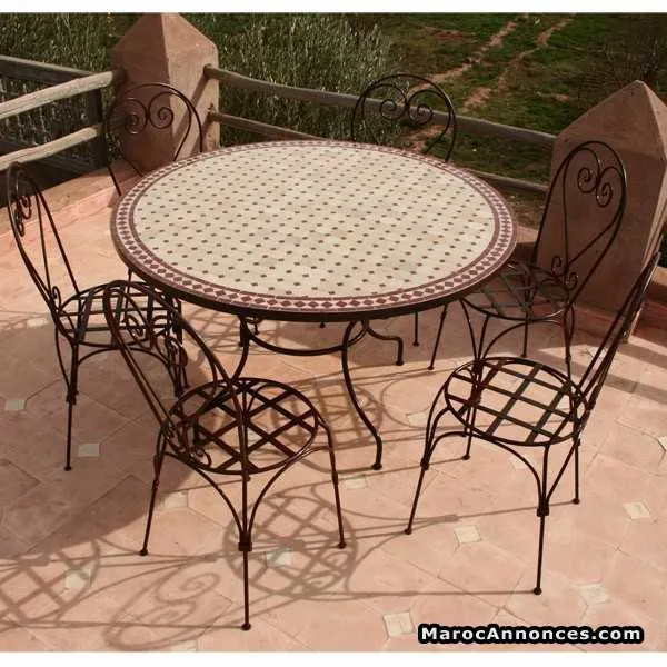 Grandes table avec 4 chaises en zelige marbre - القنيطرة