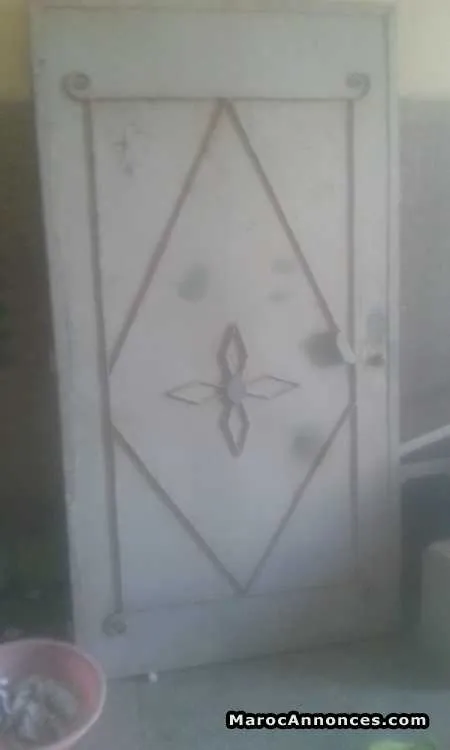 Porte en fer - الرباط