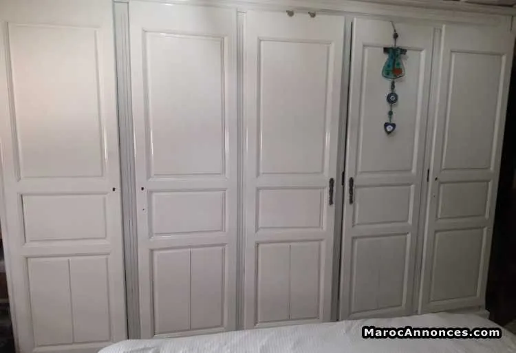 Vente armoire presque neuf - الدار البيضاء