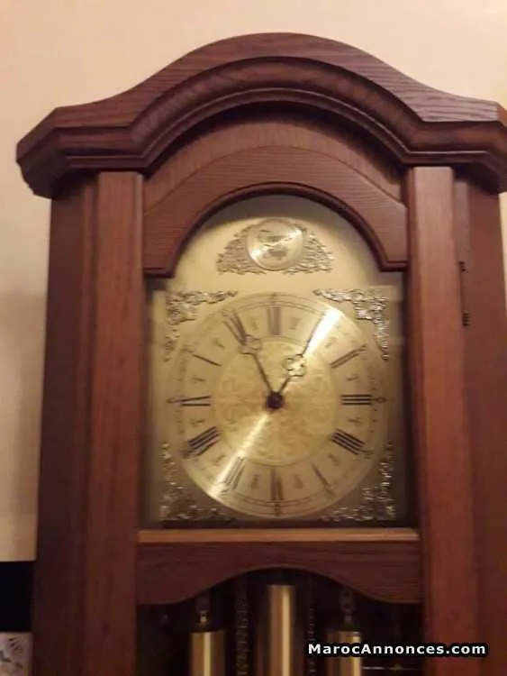 Une horloge antique - أكادير (2)