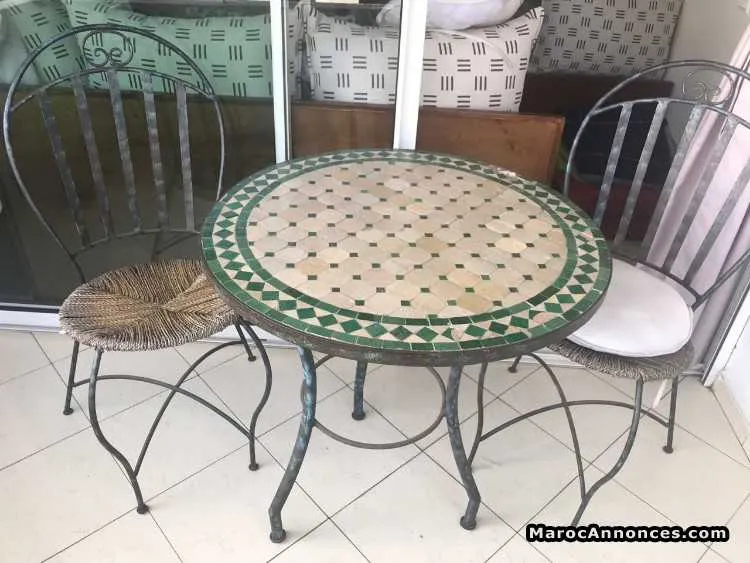 Table à manger & table en fer forgé - الرباط