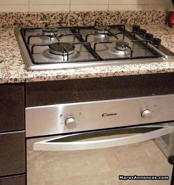 Cuisinière four hotte aspirante - أكادير