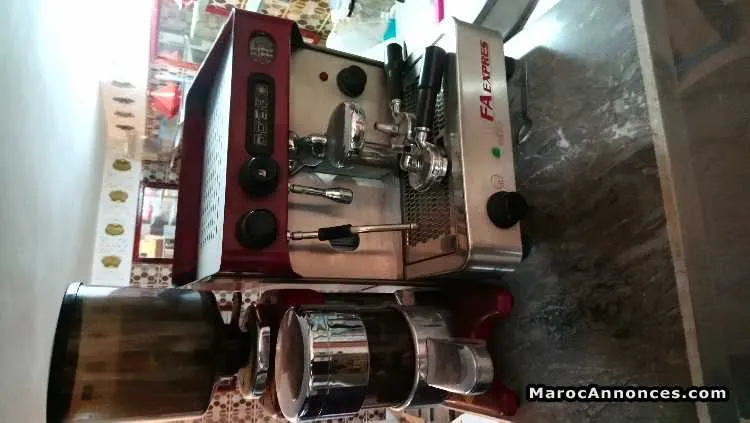 Machine à café - مراكش