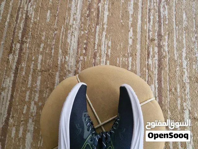 حذاء رياضي مريح للجري وصالة الألعاب - سلا