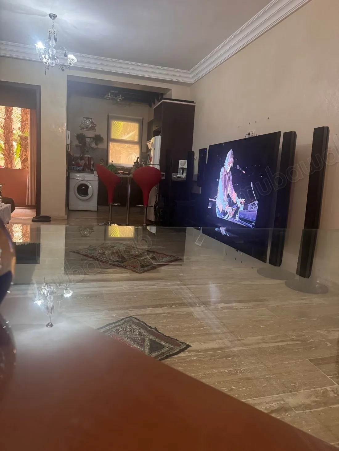Appartement en vente à Gueliz. 
3 grandes pièces. 
Meublé - مراكش