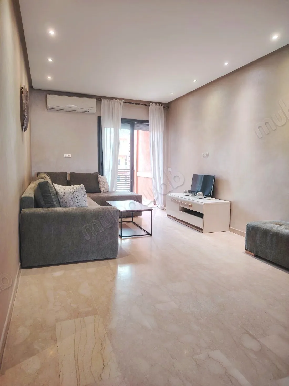 Bel appartement meublé à louer – Guéliz - مراكش (2)