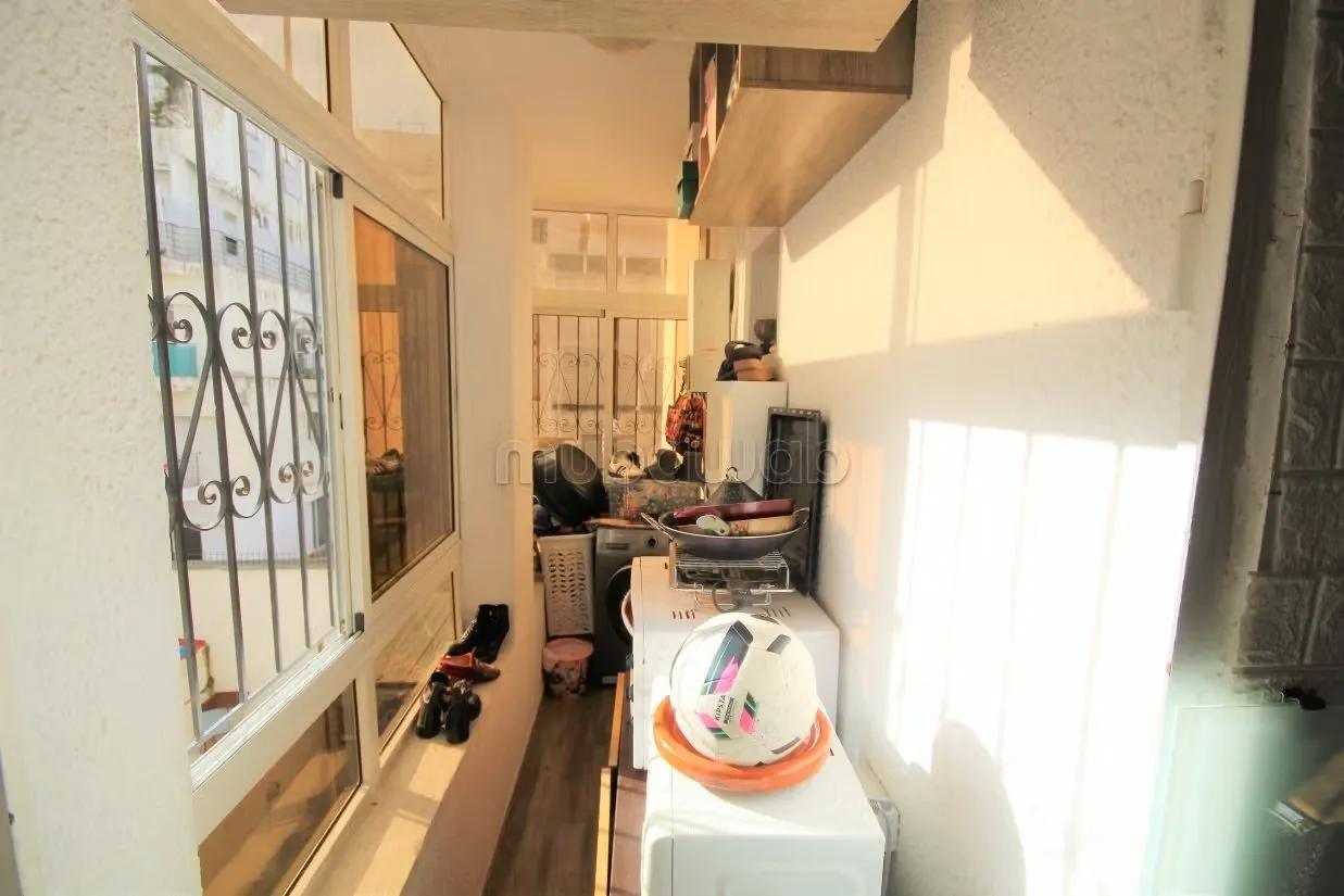 Bourgogne top appart 2 ch balcons petit prix 93 m² - الدار البيضاء