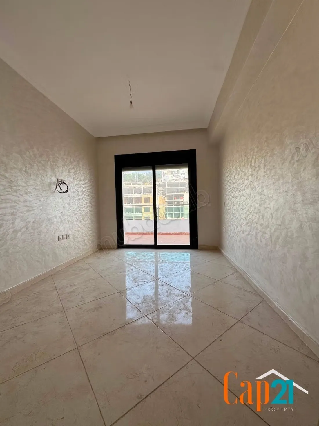 Appartement ensoleillé et splendide a vendre - طنجة (3)