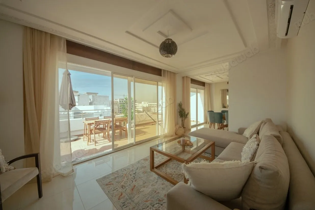 Appartement lumineux à nejma 
Terasse 40 m2 - طنجة