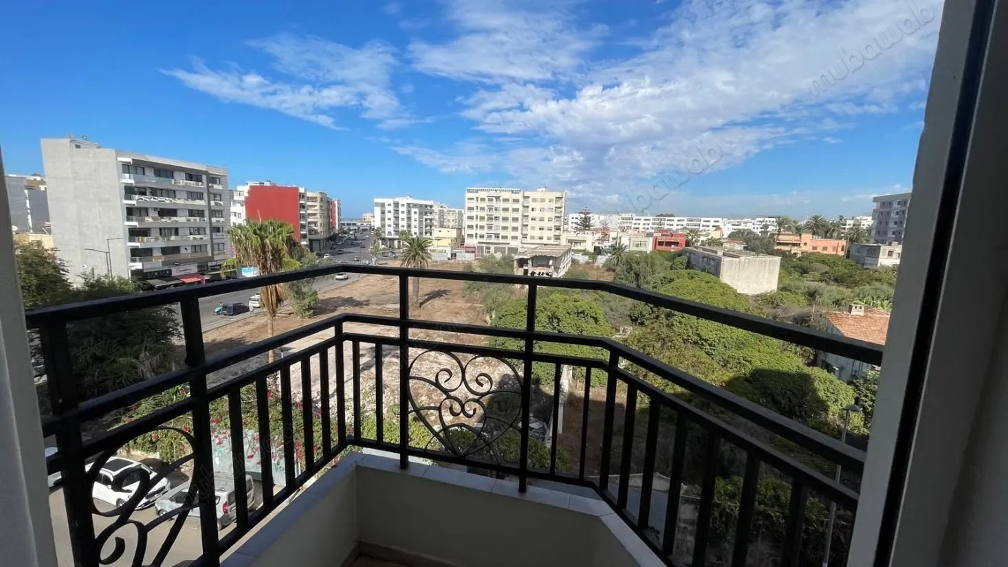 À vendre: bel appartement de 161 m² à Aïn Sebaâ - الدار البيضاء