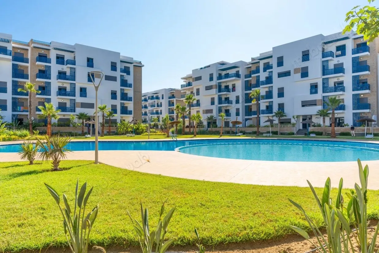 Bel appartement à vendre à Martil. 
3 grandes pièces. 
Bien... - مرتيل