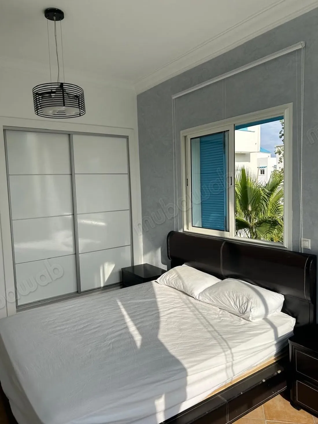 Vente d'un bel appartement à M'Diq. 4 pièces. Meublé - المضيق (2)