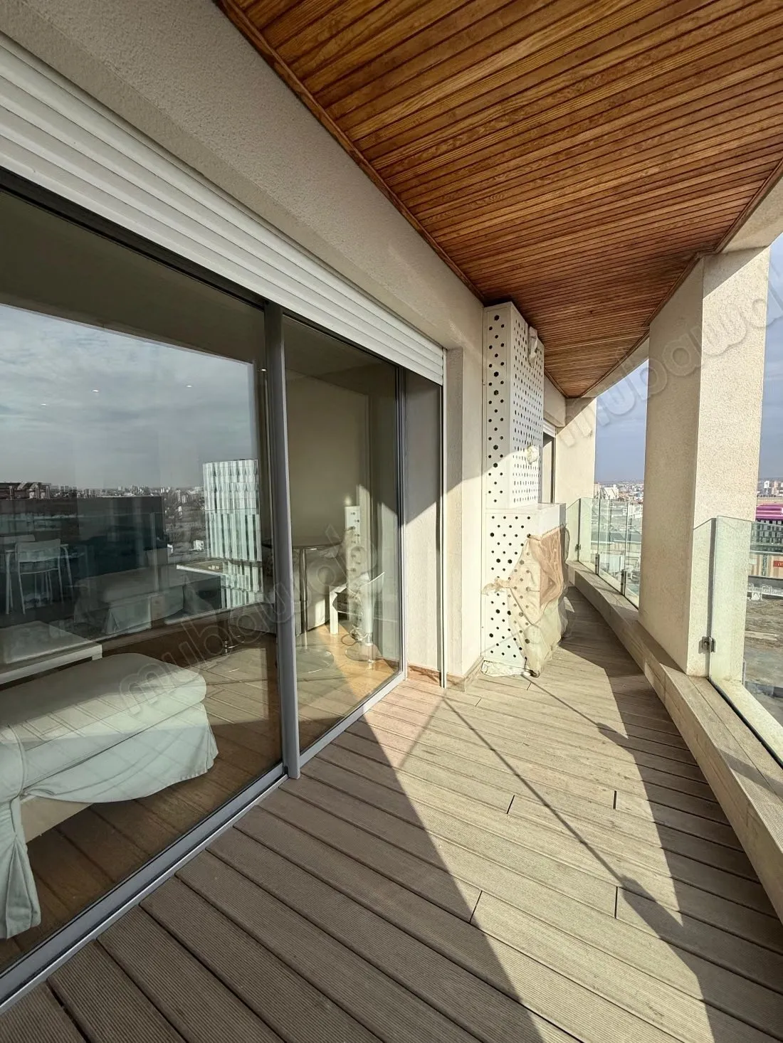 Superbe studio à louer à marina casablanca maroc - الدار البيضاء (3)