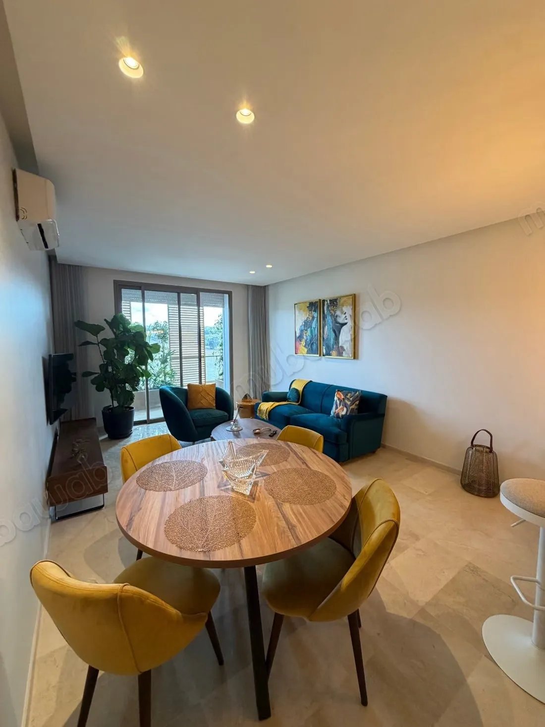 Très bel appartement en location à Le Domaine D'Anfa.
Superf... - الدار البيضاء