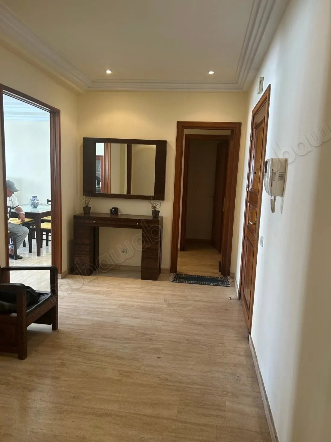 Racine Apt 160m2 Meublé à louer 3ch - الدار البيضاء (3)