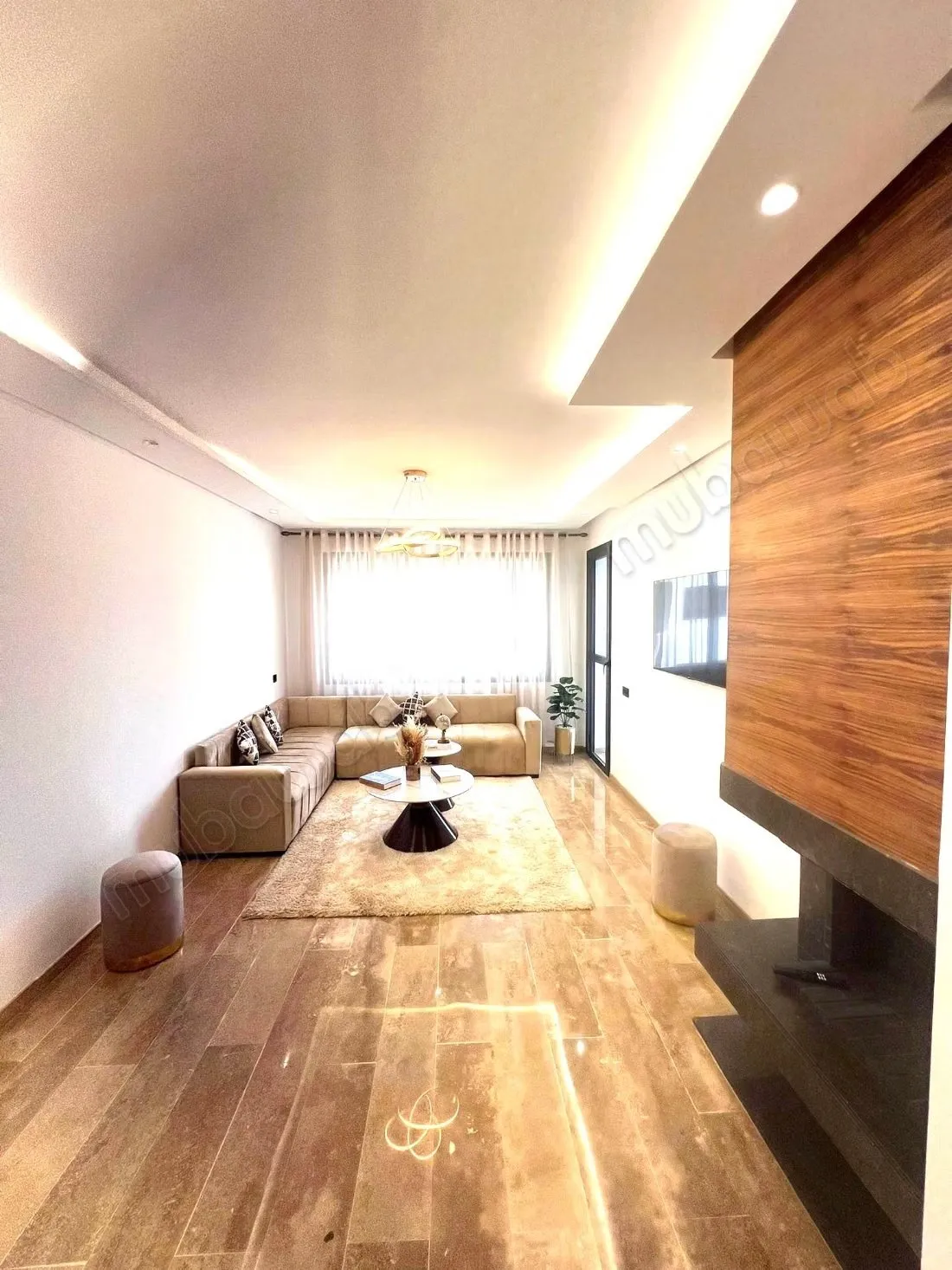 Superbe appartement à louer à Dar Bouazza. 
3 grandes pièces - دار بوعزة (3)