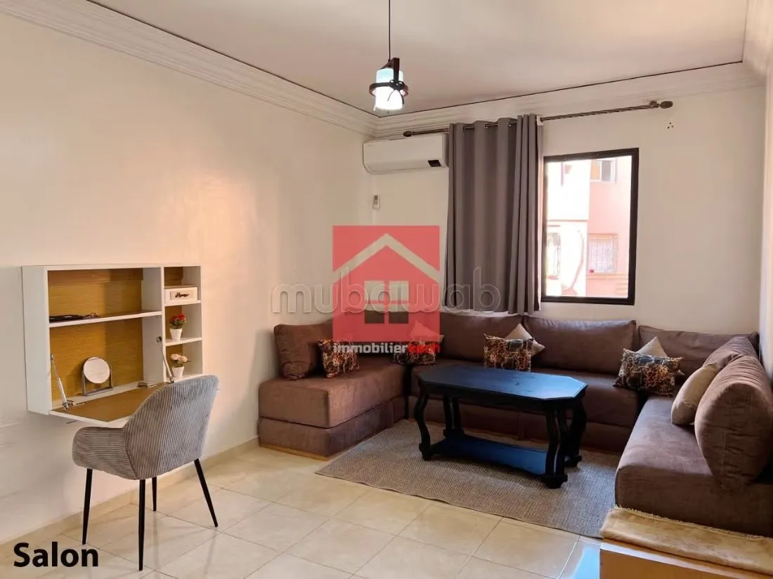 Bel Appartement, 2 Balcons, 9 mn de Gueliz - مراكش
