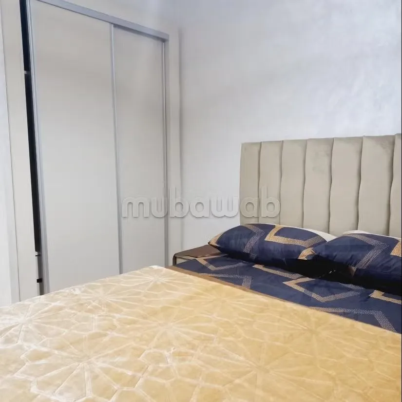 Appartement à l'achat à Guéliz. 2 chambres. Bien meublé - مراكش (3)