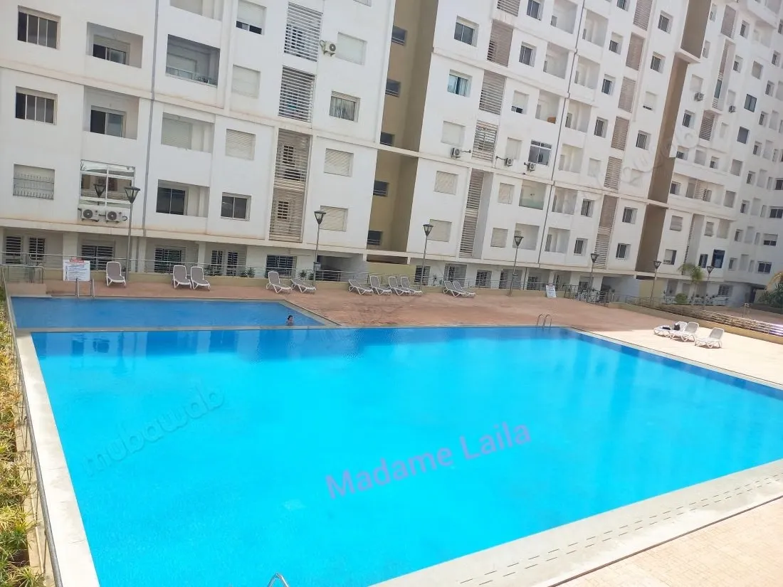 Préstigieux Appartement Meublé avec Wi Fi Piscine - أكادير (3)