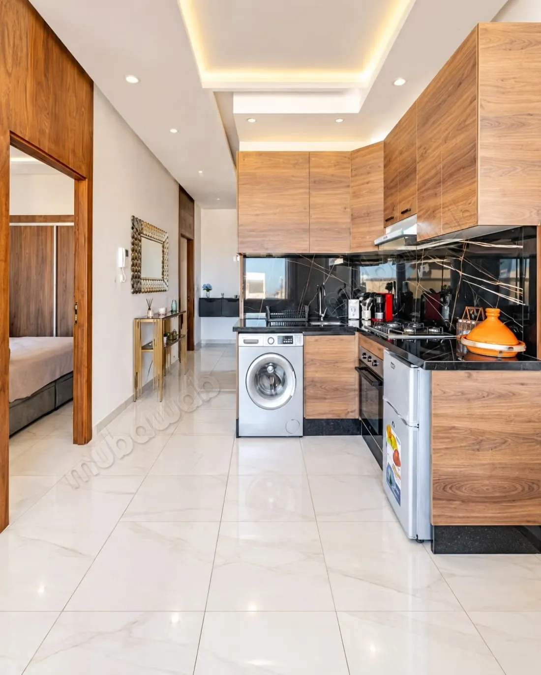 Bel appartement moderne meublé avec balcon - المهدية (2)