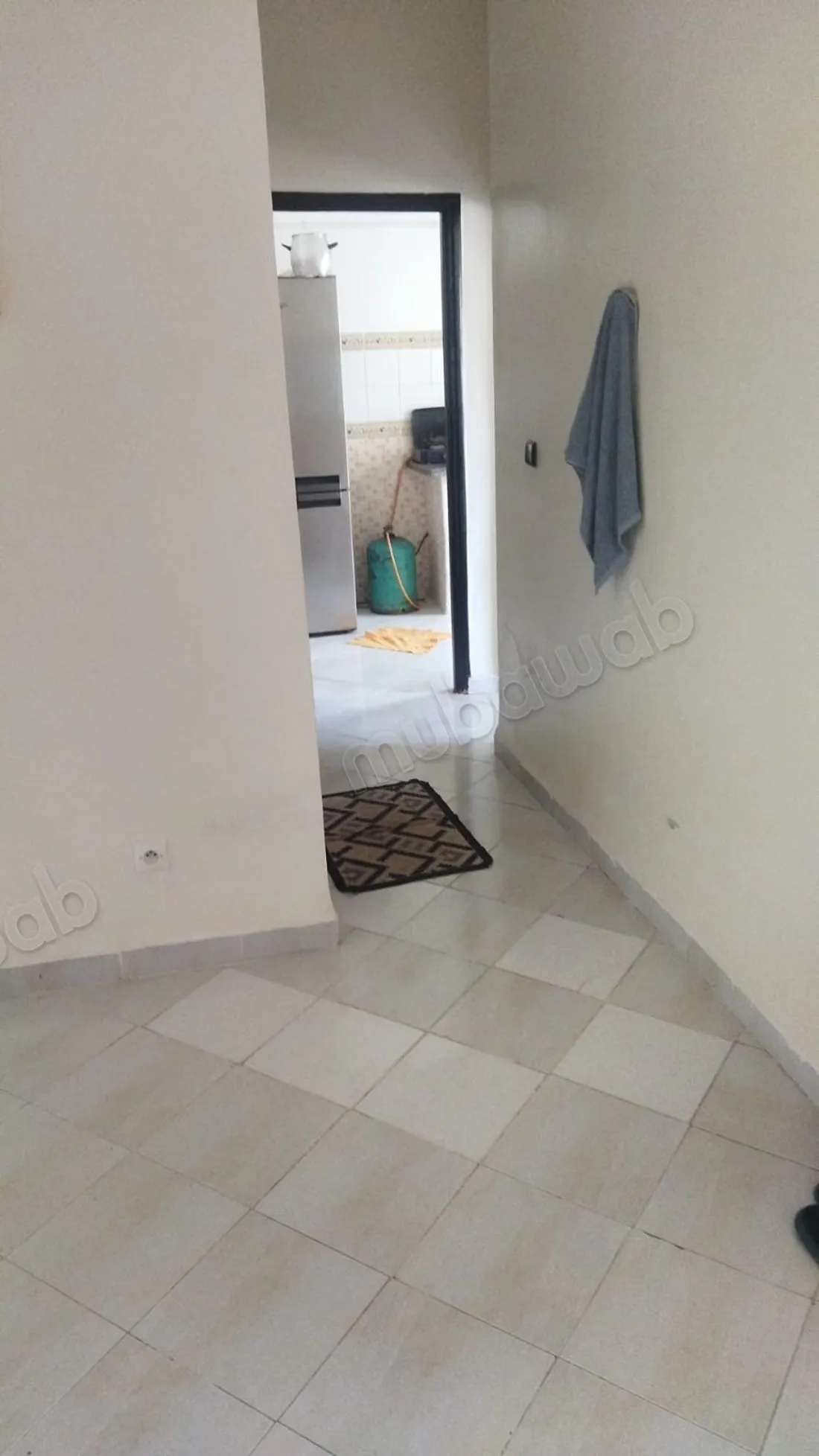 Appartements à louer à Ain Ouna. Surface 56 m². Salon maroca... - طنجة (2)