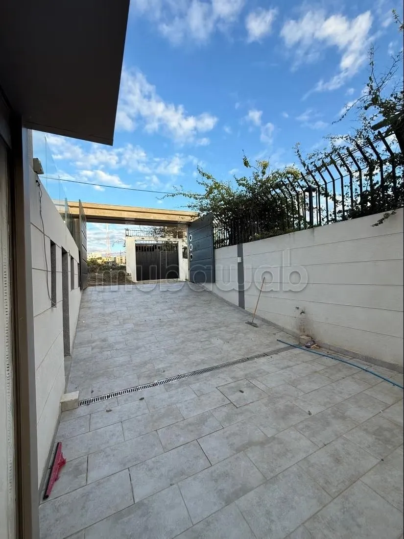 Villa de haut standing à vendre à jbila avec piscine et vue... - طنجة (2)