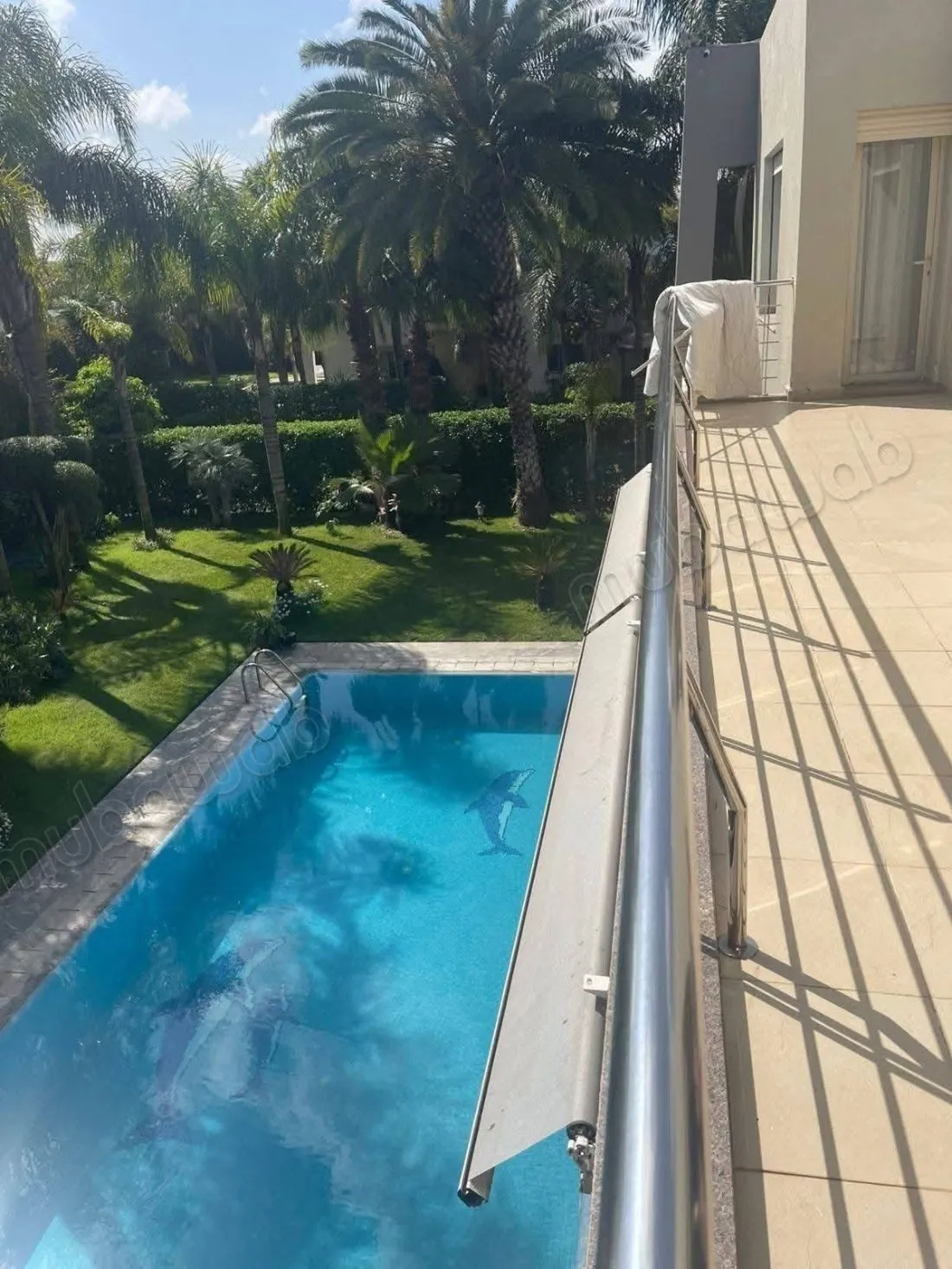 Superbe villa moderne à vendre à Calofornie 
Bd mekka Casabl... - الدار البيضاء (3)