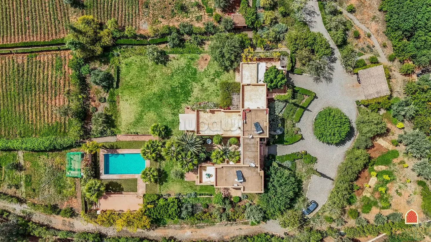Superbe villa de luxe à vendre à Marrakech - سيدي عبد الله غيات (2)