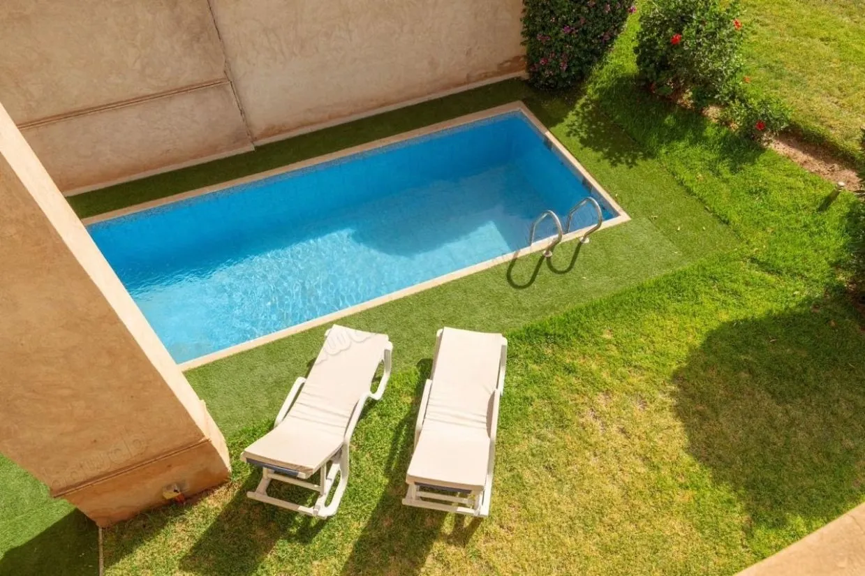 Villa de haut standing à vendre à Agdal. 4 chambres agréable... - مراكش (2)