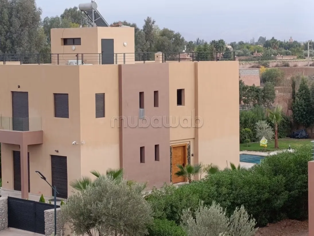 Dernière Villa Isolée à Vendre Dans une résidence Sécurisée - مراكش (2)