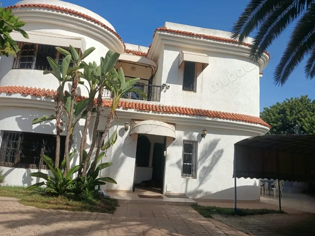 Villa indépendante 4 ch 250m2 Anfa sans agence - الدار البيضاء