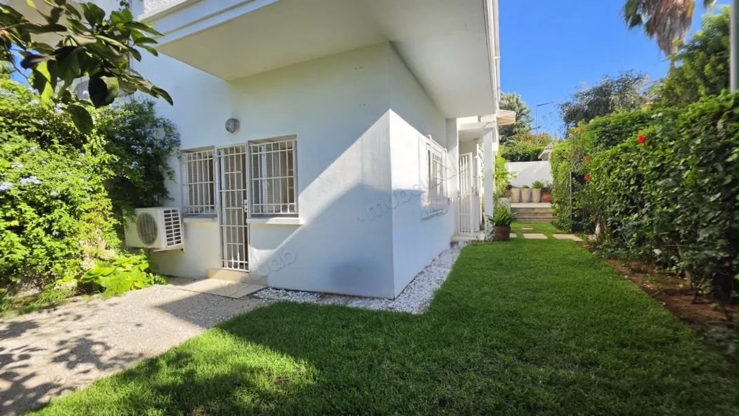 Somptueuse villa à louer en Hassan Centre Ville. Surface de... - الرباط