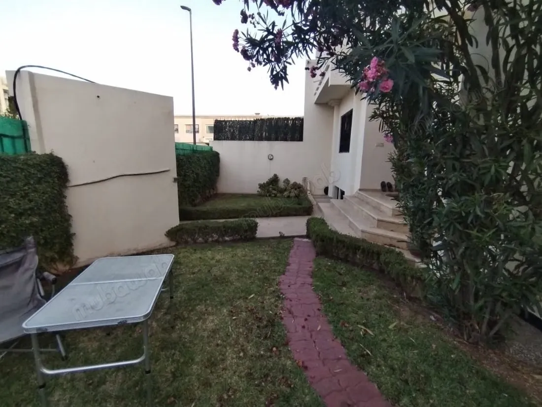 Villa à louer à Hay Riad - الرباط (3)