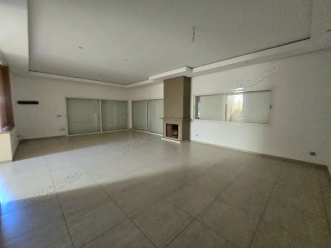Villa à louer à El Menzeh - El Menzeh (3)