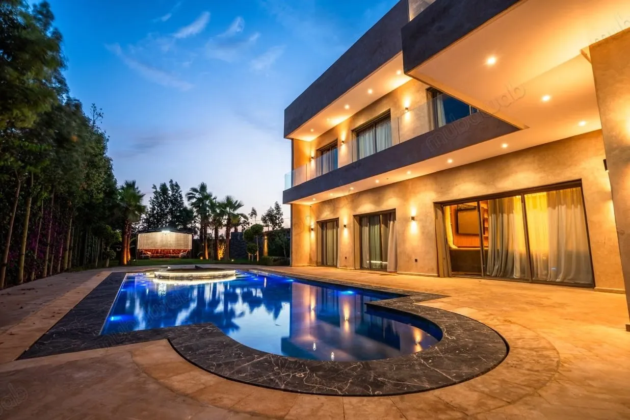 Villa à louer - مراكش