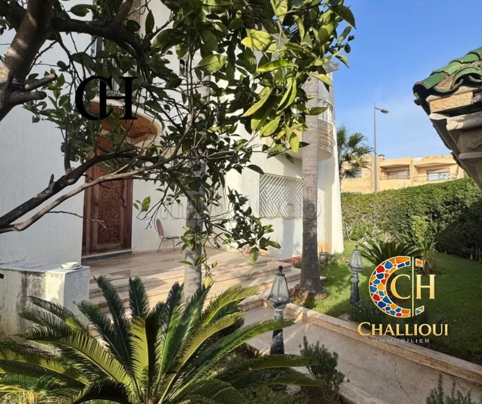 Location villa vide - الرباط