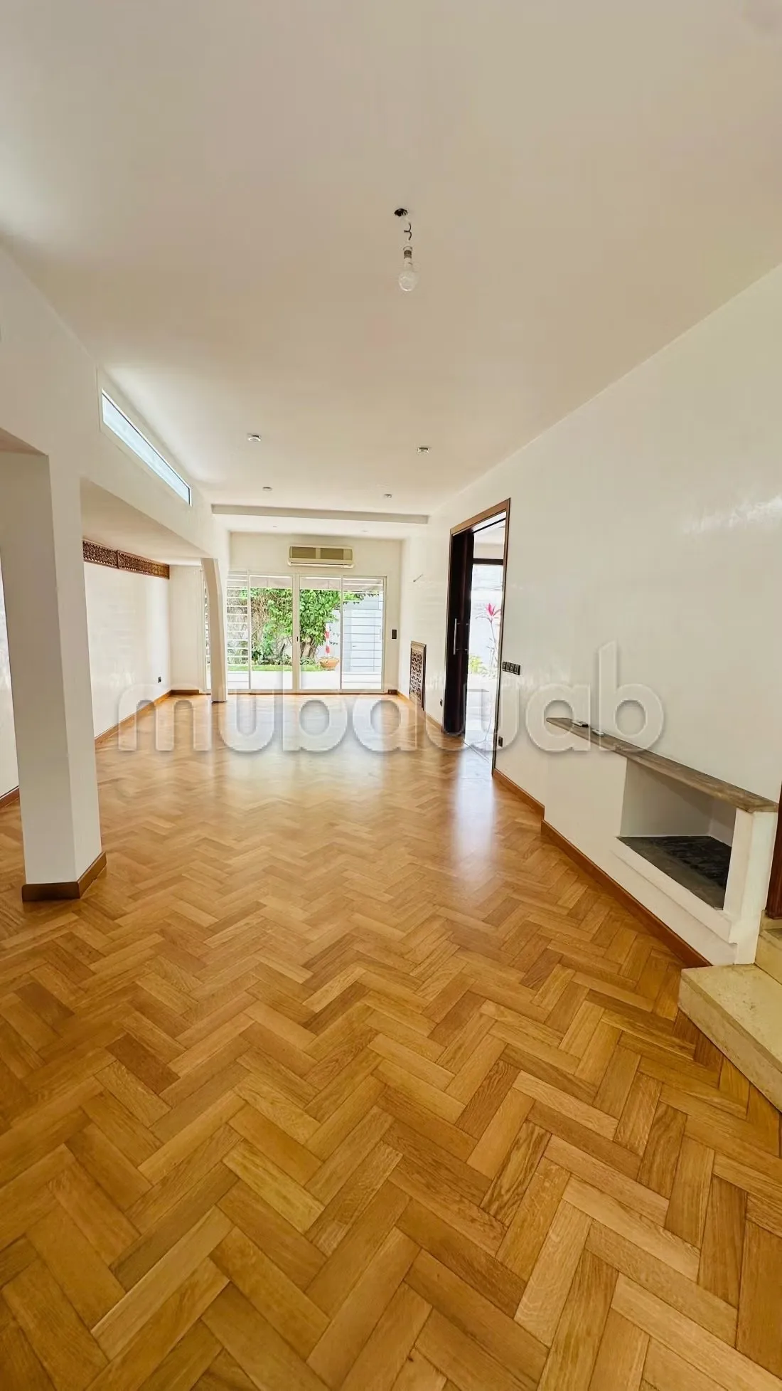 Location villa vide a hassan - الرباط (3)