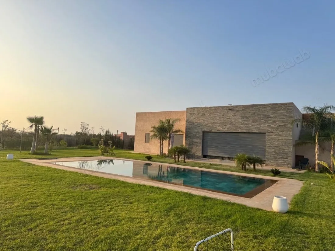 Superbe villa à louer à Route de l'Ourika. 4 pièces conforta... - مراكش