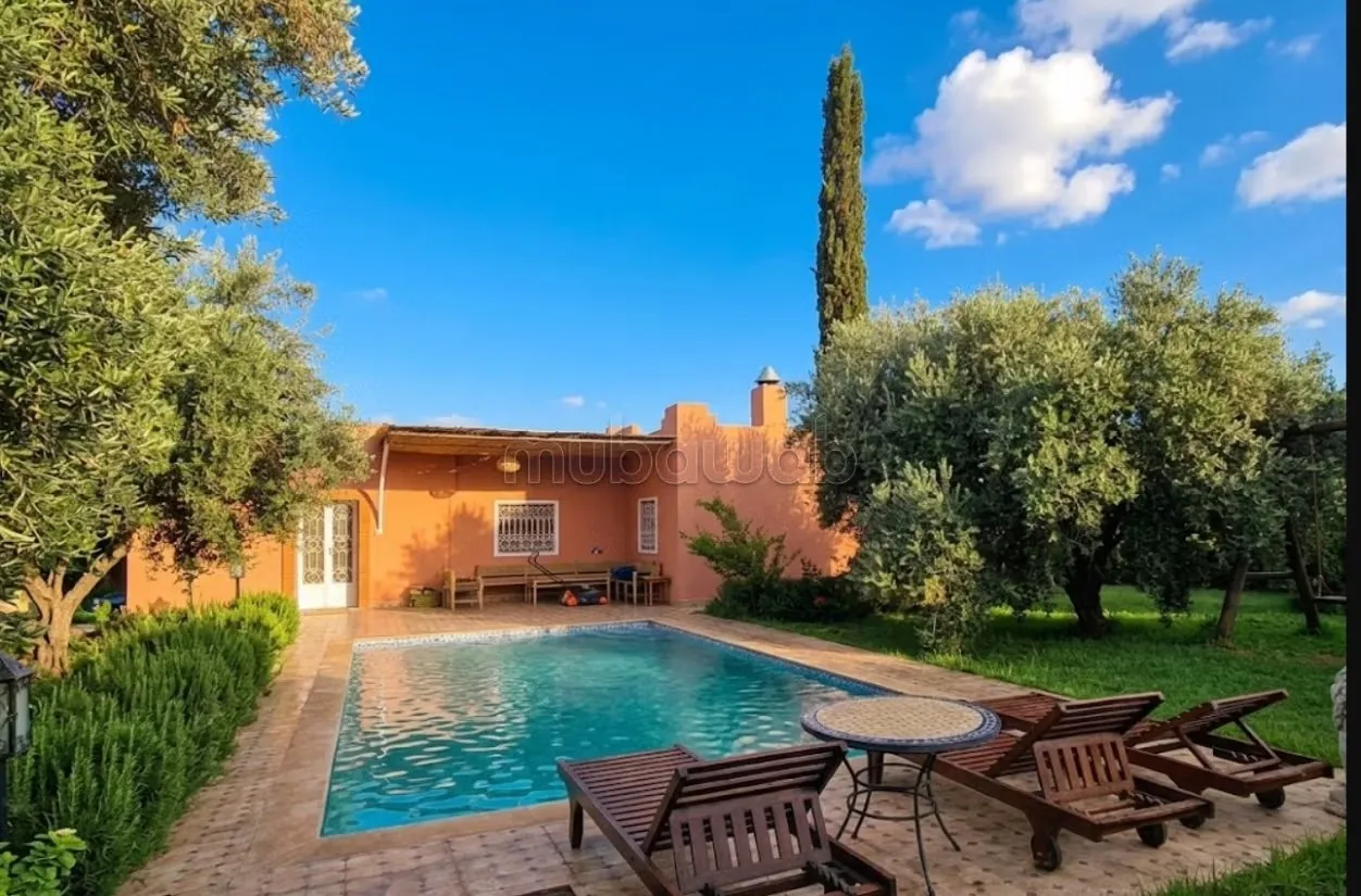 Coquette Villa de compagne avec piscine, beau jard - مراكش