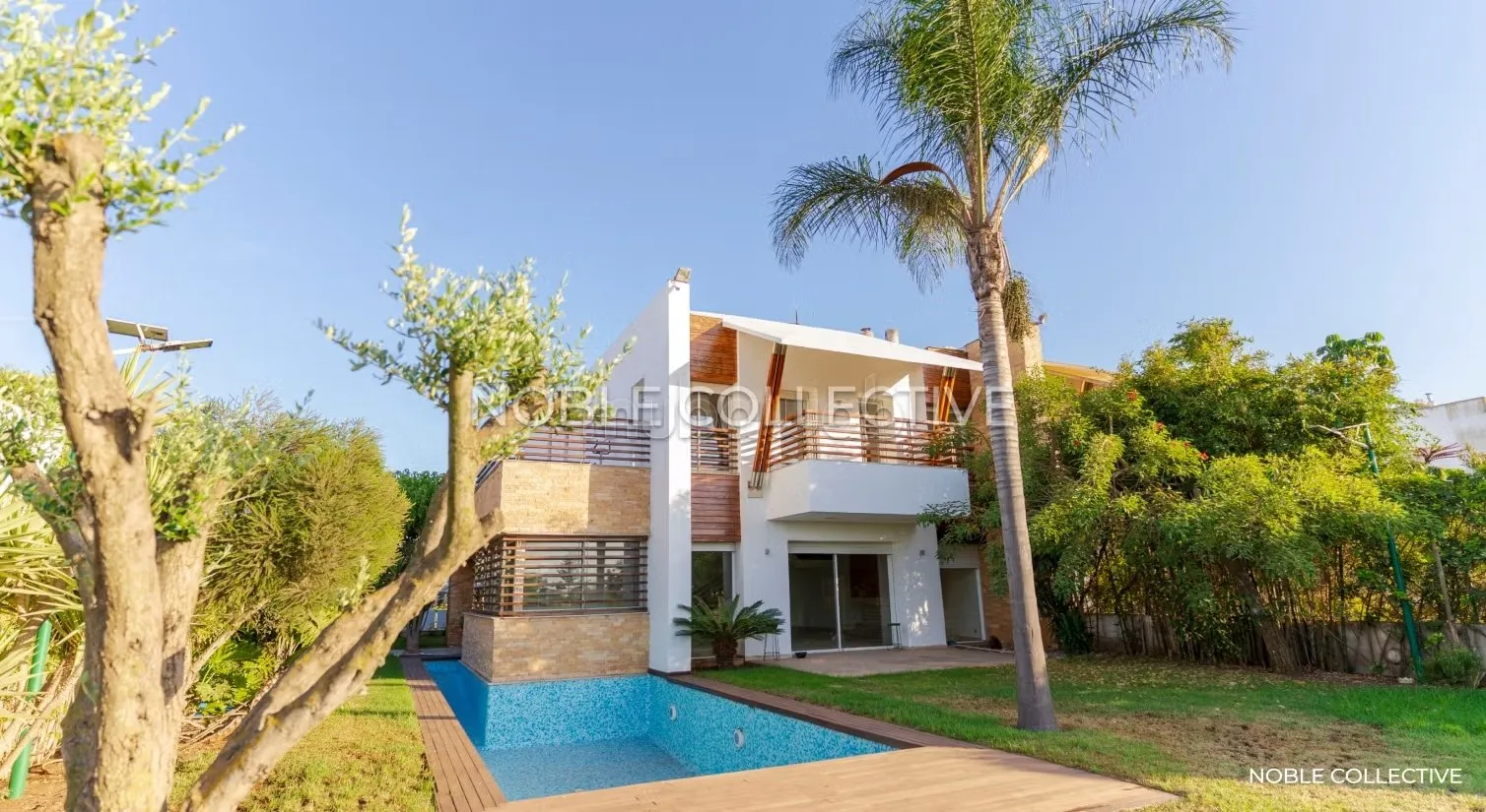 Villa de luxe à louer – Bouskoura, Ville Verte - بوسكورة