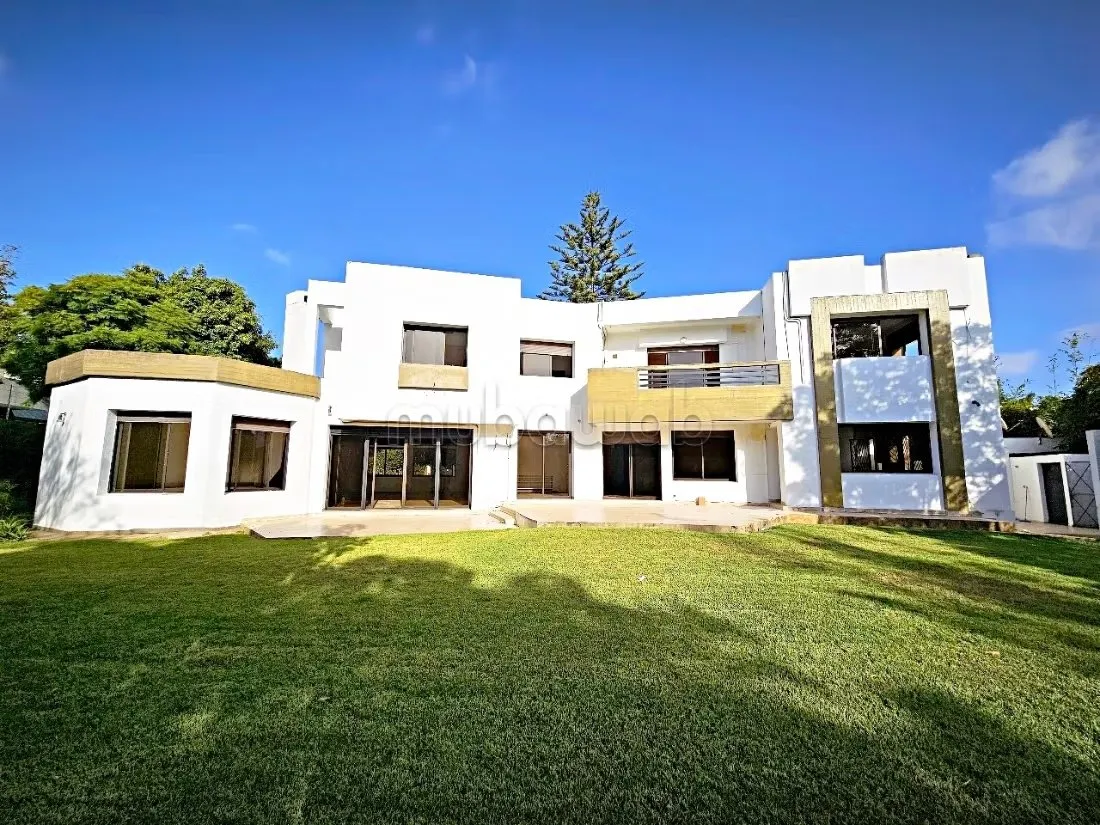 Villa vide 6 chambre à louer – Souissi – 2300 m² - الرباط