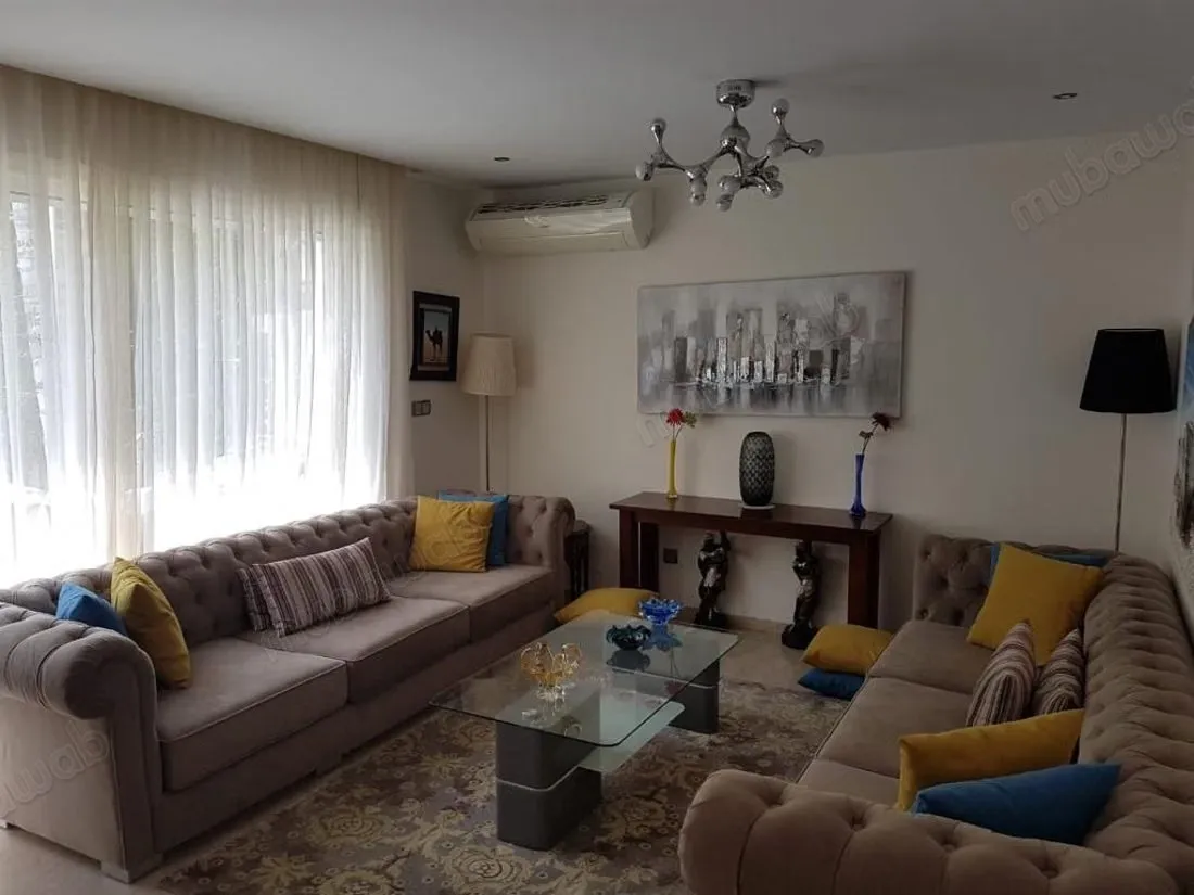 Location villa de luxe à Riyad. 
6 grandes pièces. 
Bien meu... - الرباط (2)