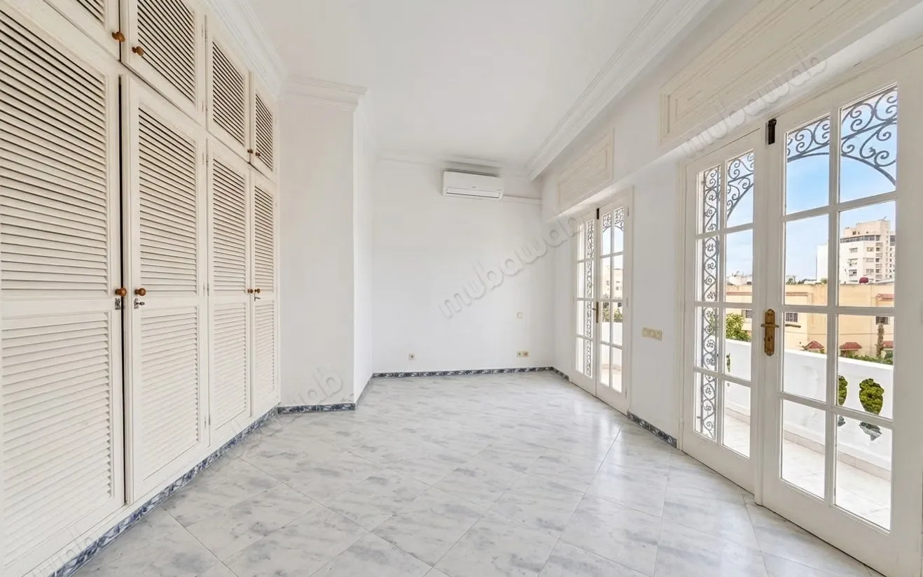 Villa de standing à louer – Hay Riad, Rabat - الرباط (2)