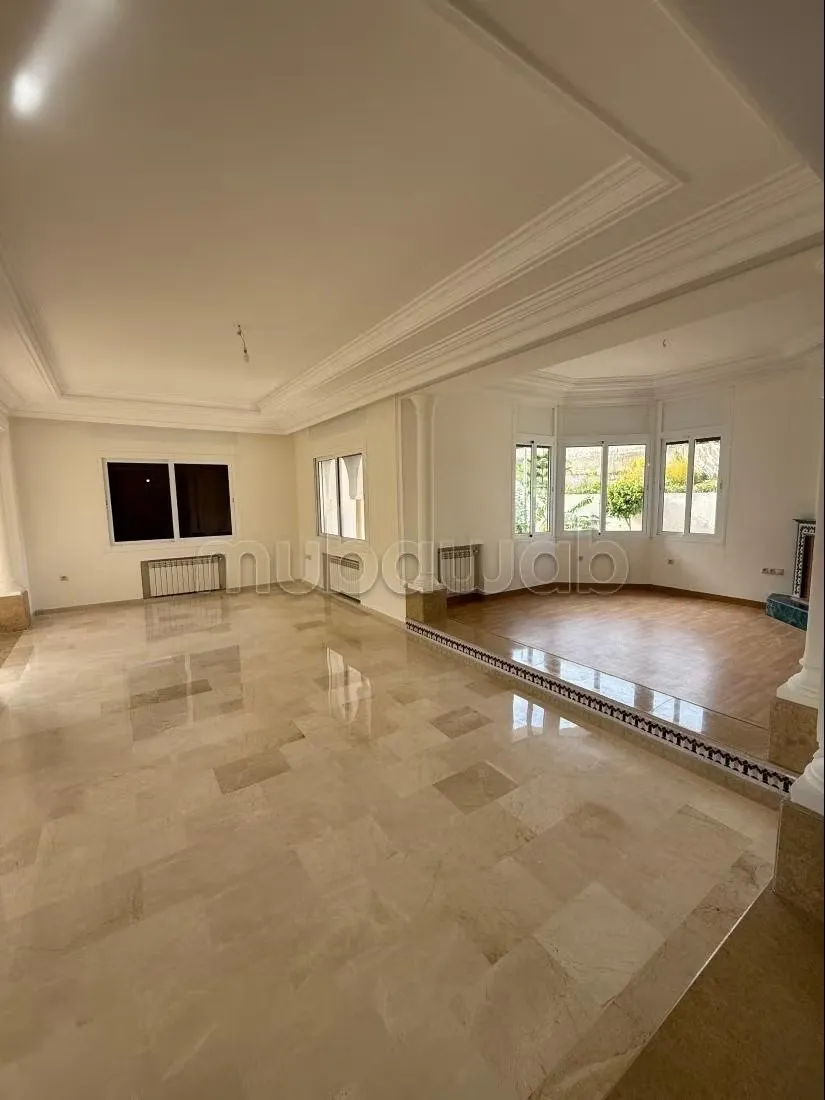 Villa de prestige meublée à louer dans le quartier exclusif... - طنجة