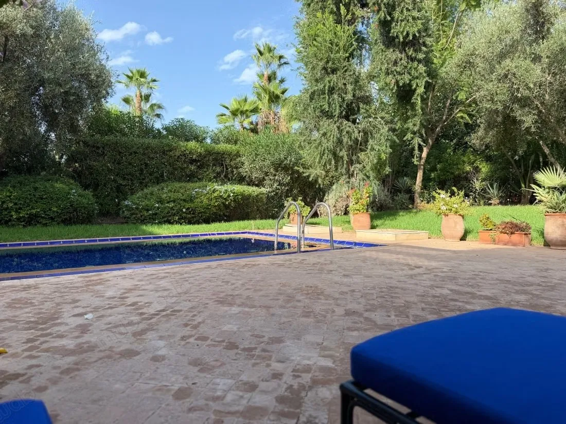 Villa meublée à louer 
résidente Golfique Samanah 
Marrakech - Tameslohte