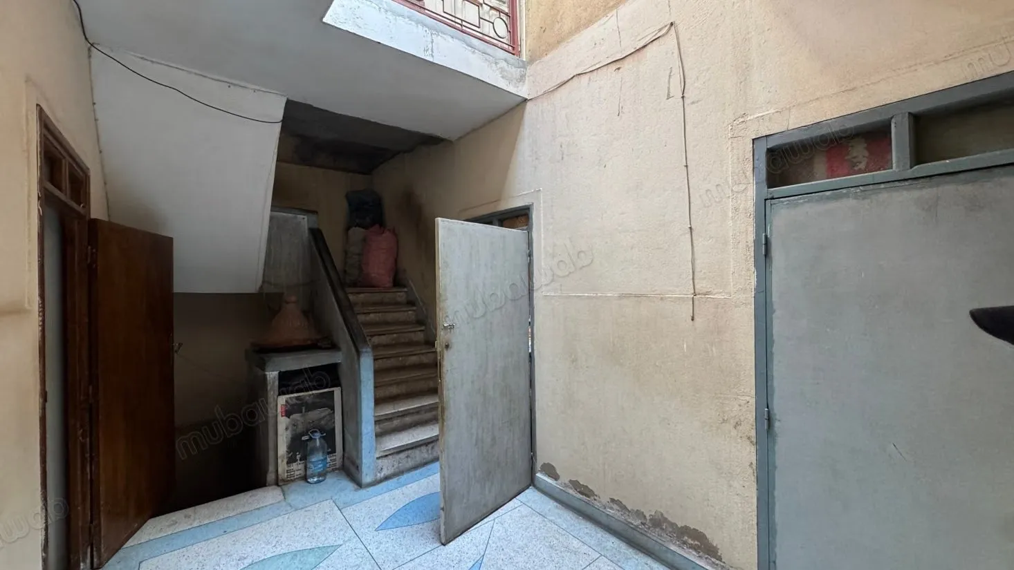 Maison à Rénover 77m² 
10 chambres 
Zaouia - مراكش (3)