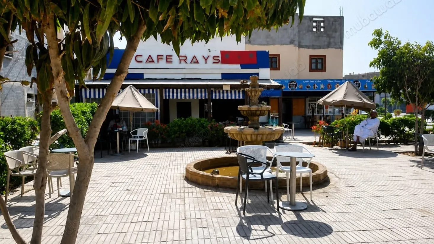 Maison et café à vendre - الداخلة
