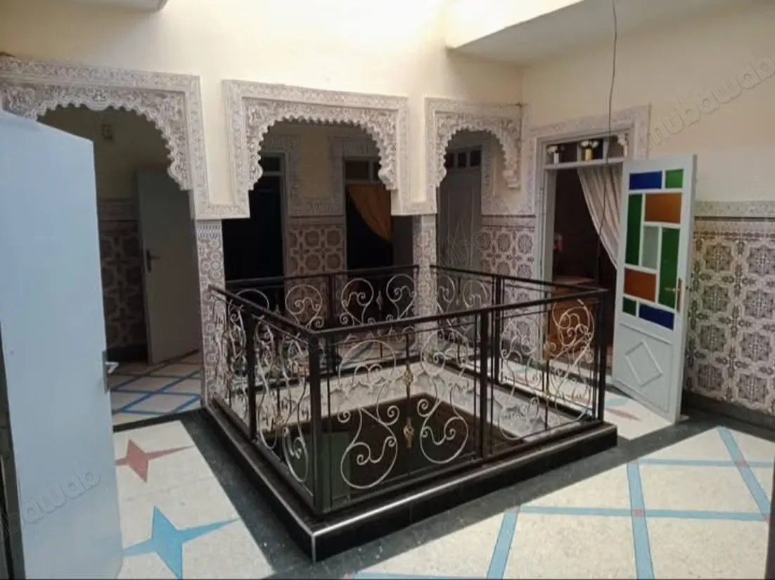 Maison R2 à vendre 150m² 4 loc commerciaux - مراكش